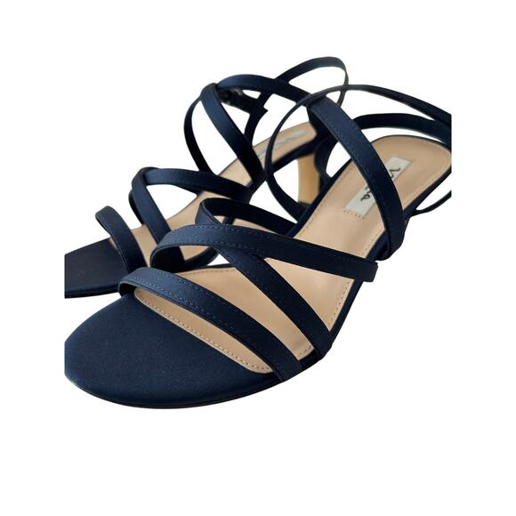 NINA Genaya Women’s New Navy Luster Heels with Adjustable Ankle Strap Size 9.5 M - Picture 4 of 9